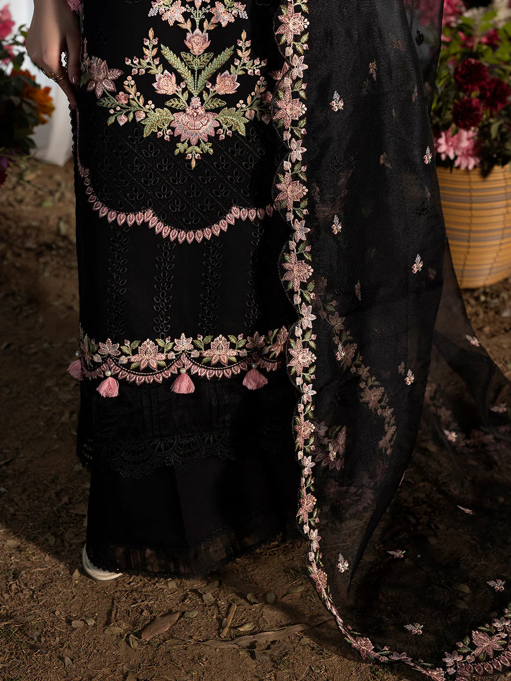 Buntti-26182 Black