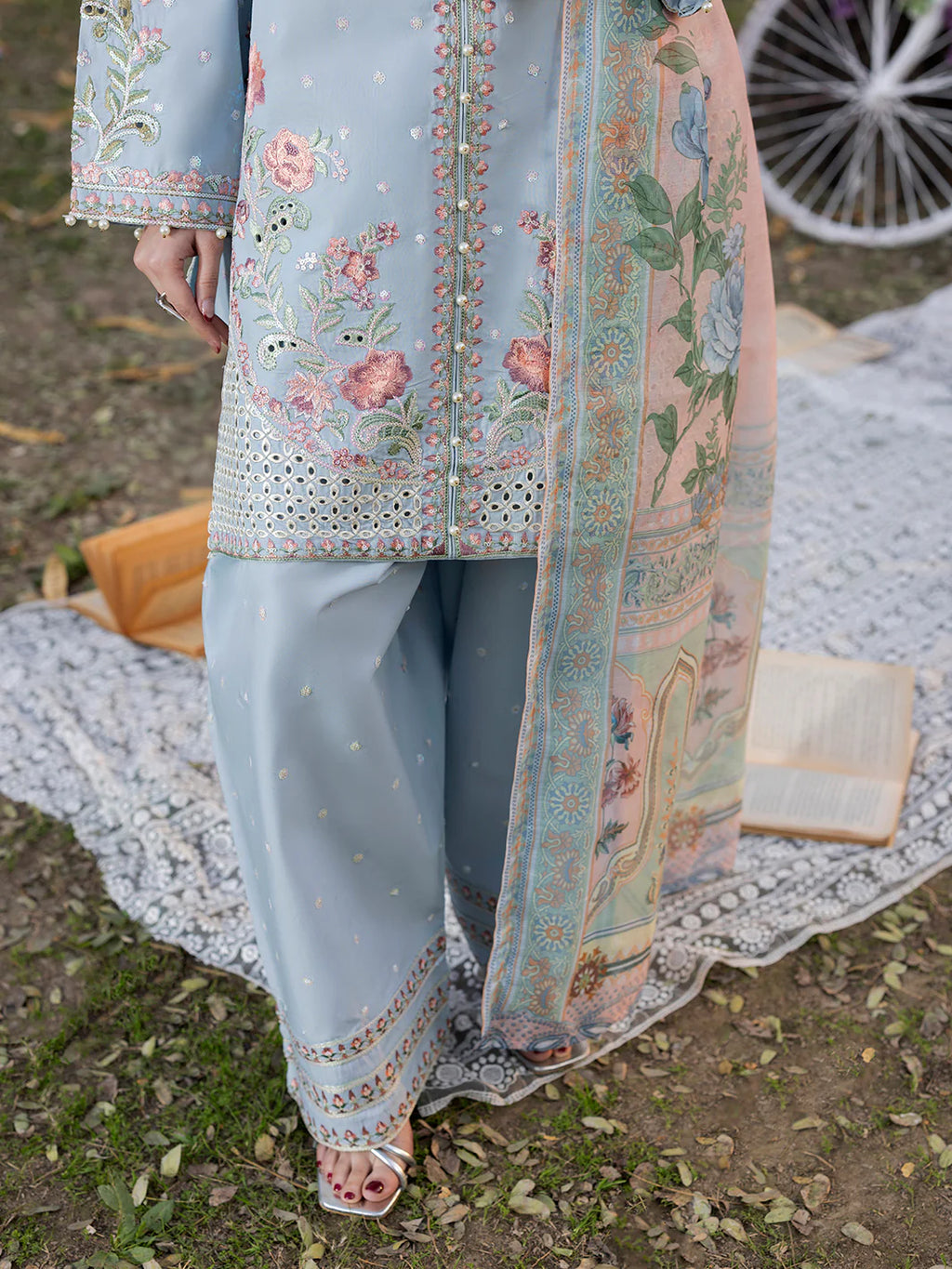 Buntti-26187 Ice Blue