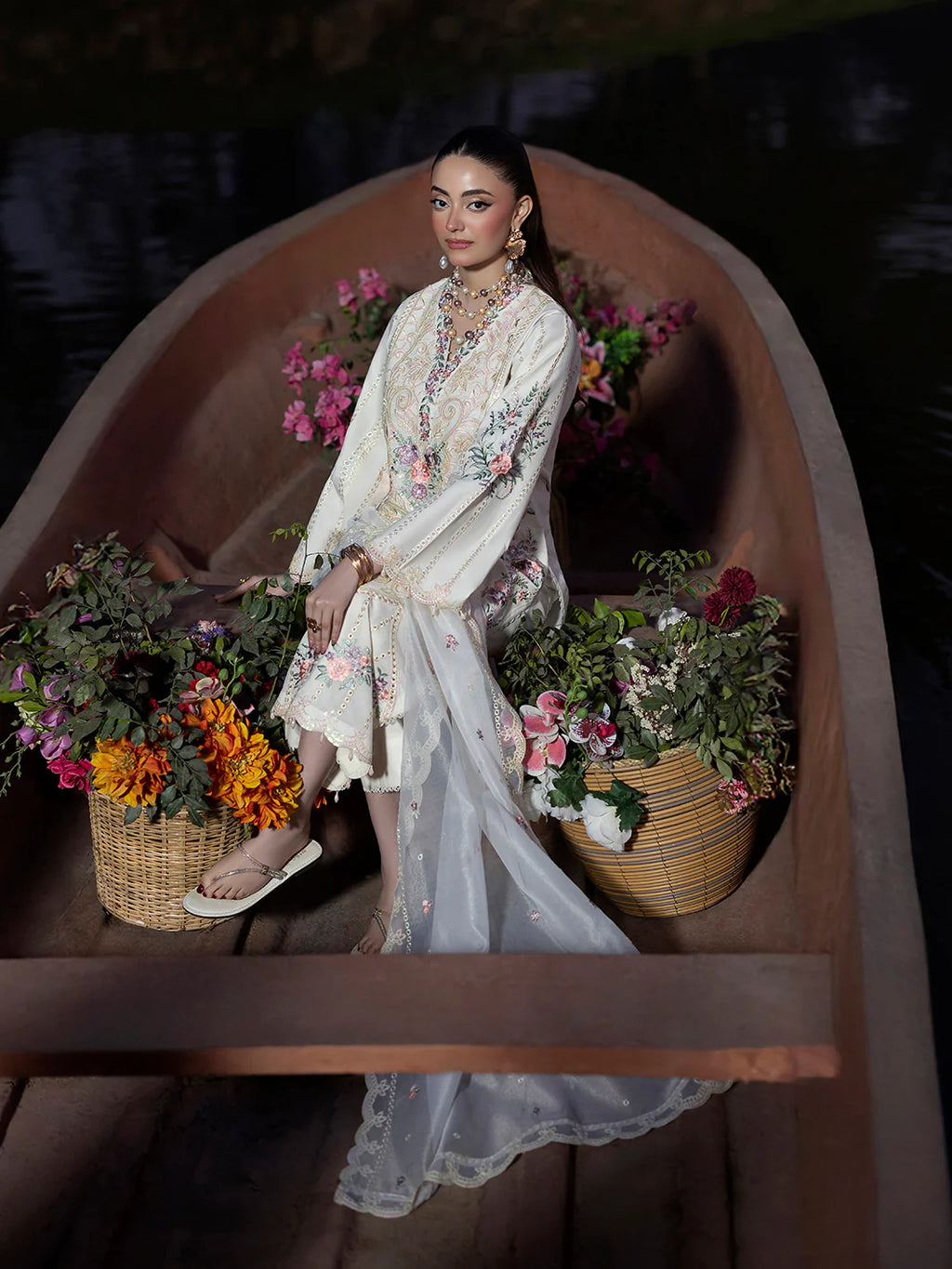 Buntti-26181 White