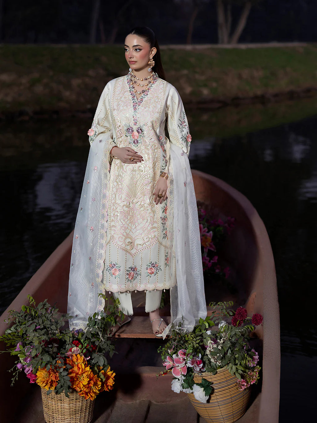Buntti-26181 White